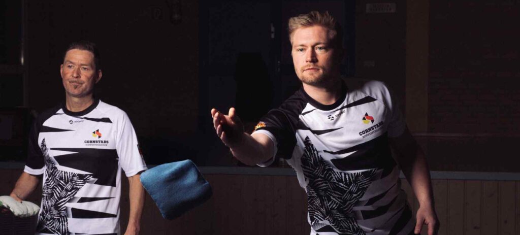 Bundesliga-Spieler Niklas Schneider von den Cornstars Schweppenhausen beim Wurf